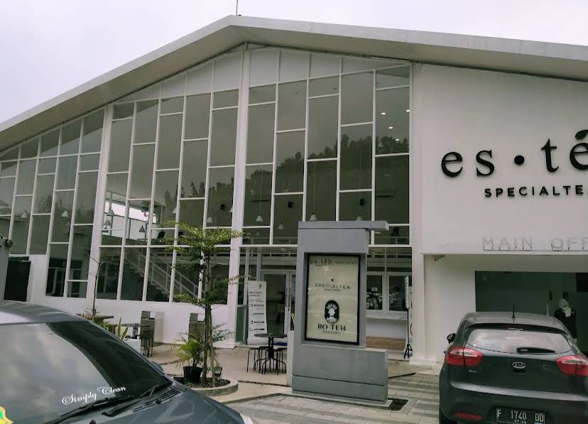 Cafe Es Teh Indonesia Bogor Dongkrak Ekonomi Daerah, UMKM Sekitar Ikut Kena Dampaknya