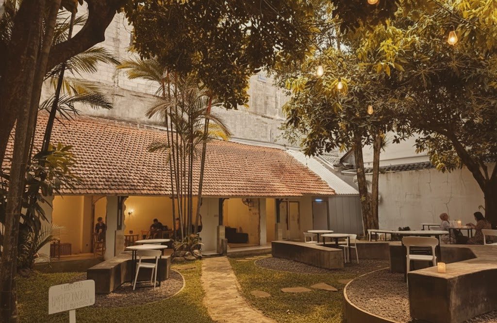 Et Al Coffee Bogor, Spot Kopi Lokal yang Nyaman Buat Nongkrong Sore atau Work From Cafe