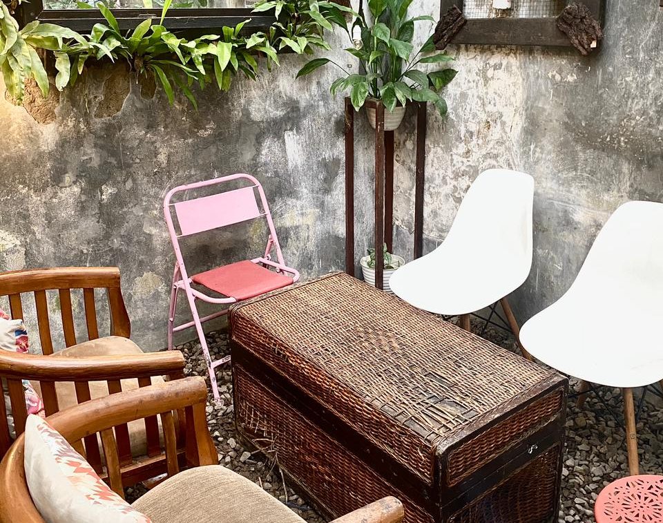 Suasana Hangat dan Tidak Bising, Cafe Kuku Riku Jadi Tempat Pelepas Penat