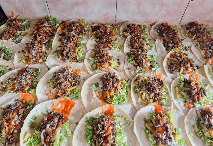 Lezat dan Halal! Kebab Palestine Uncle Hasan Bawa Rempah Asli Gaza ke Bogor