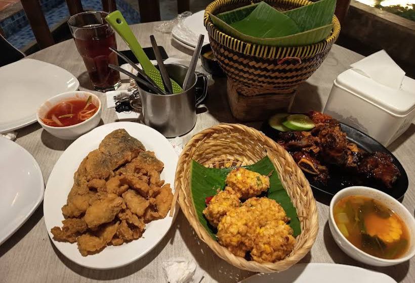 Makan Ramai-Ramai Hemat di Kampung Kecil Vivo Mall Sentul, Ini Daftar Menu yang Wajib Dipesan