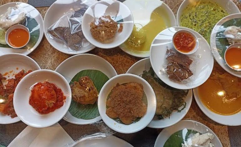 Mengapa Makanan Padang di Restoran Pagi Sore Bogor Selalu Bikin Orang Kembali?